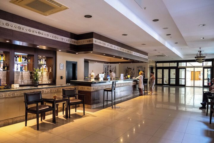 Guest Lobby