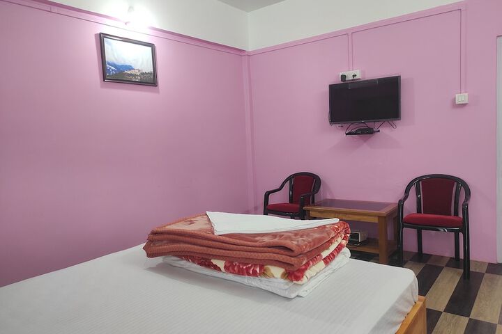 Room 18 of 21