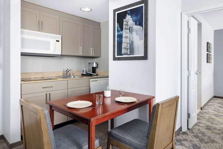 1 King 2 Queen Beds 2 Bedroom 2 Bath Suite (6 of 28)