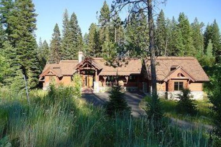Photo of Steelhead Custom 24 4 Br Home by RedAwning