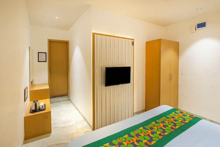 Room 16 of 46