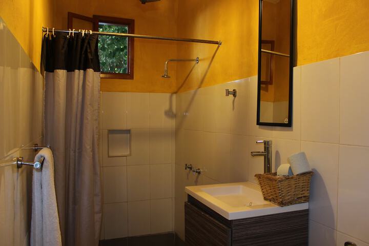 Room 32 of 45