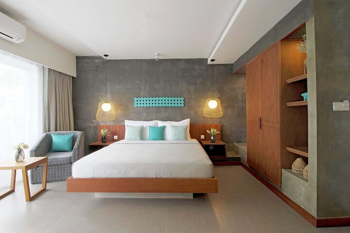 Room 18 of 52