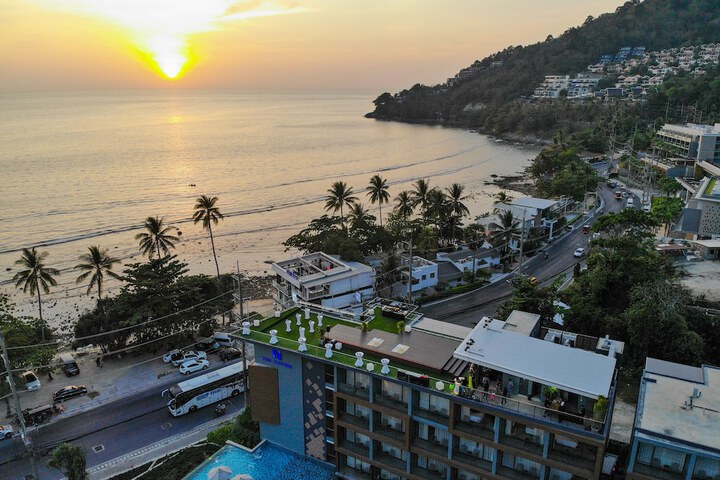 Hotel 176 of 183
