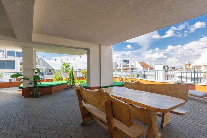 Terrace/Patio 55 of 118