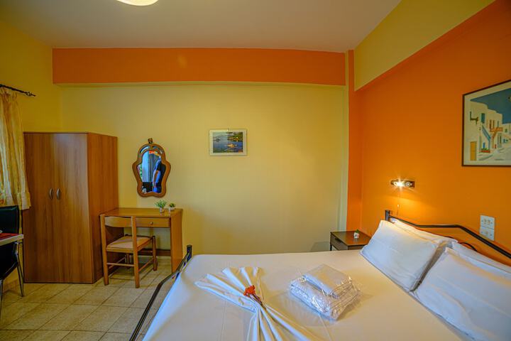 Room 56 of 129
