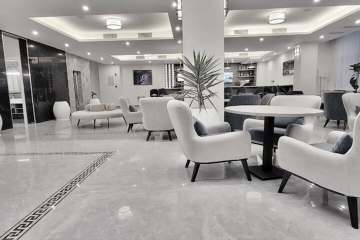 Hotel Interior 4 of 60