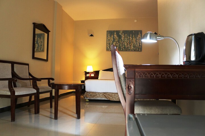 Room 3 of 22