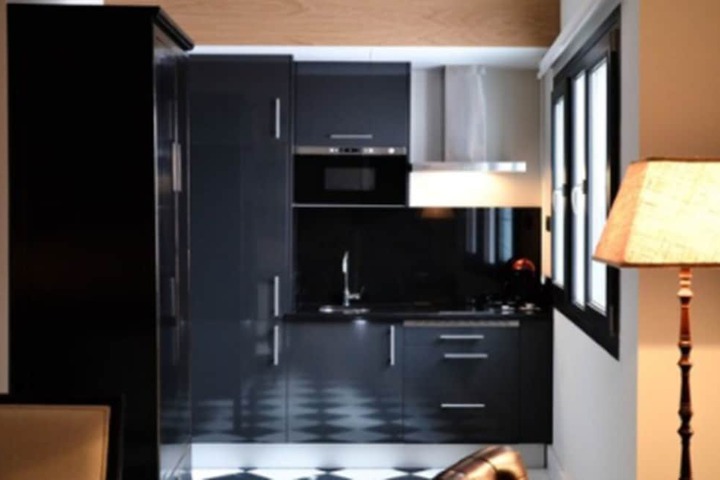 Private kitchenette