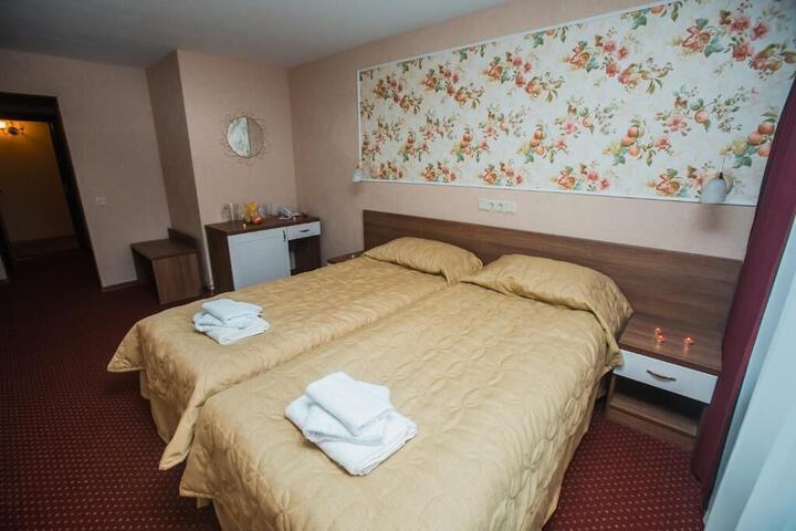 Room 5 of 41