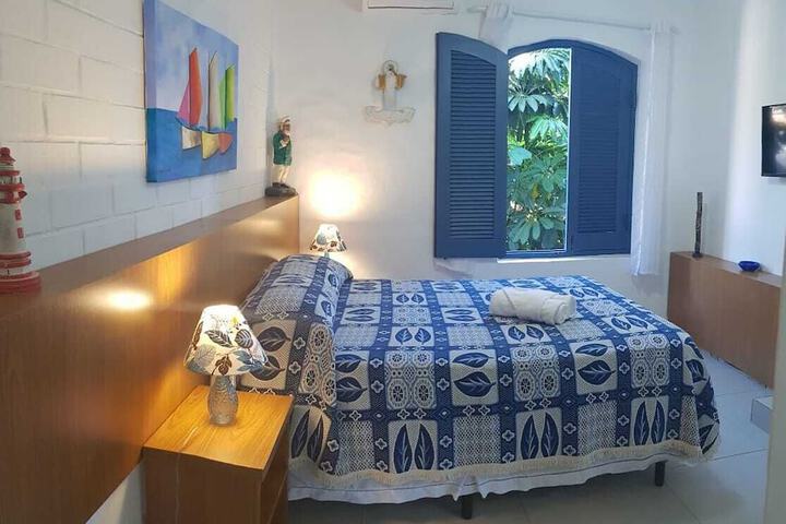 Room 3 of 53