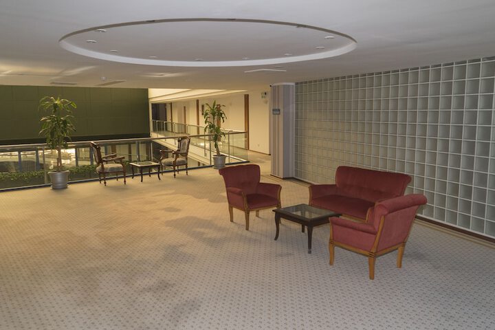 Guest Lobby