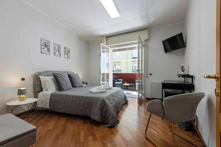 Room 15 of 32
