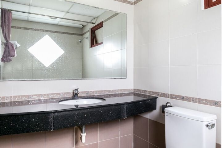 Clean Restrooms