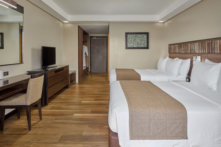 Room 15 of 60