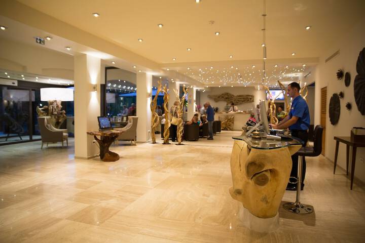 Lobby Entry