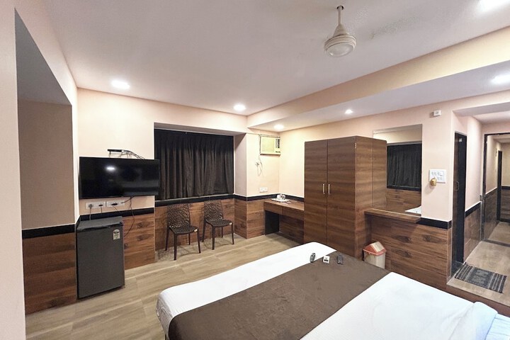 Room 36 of 53