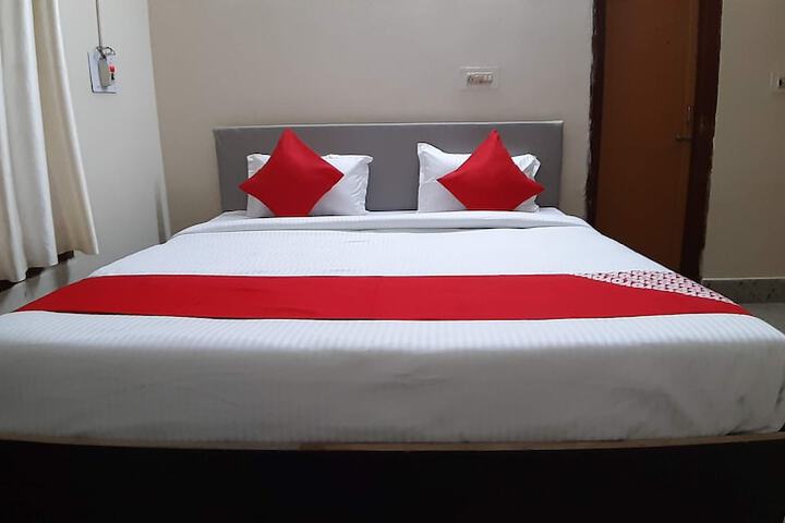 Room 13 of 43