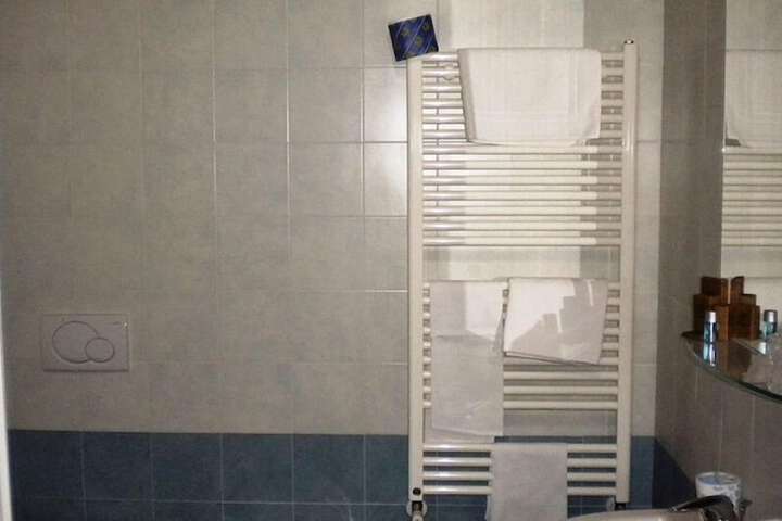 Bathroom Interior Photo