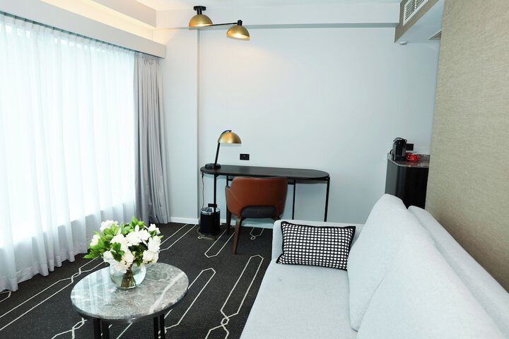 Room 18 of 64