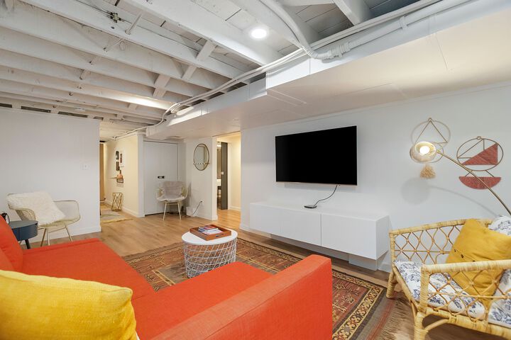 Room 16 of 23