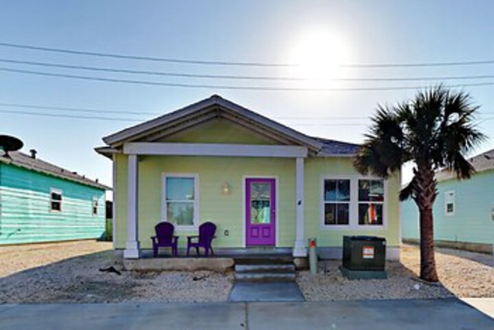 Image of The Lemony Anemone Townhome
