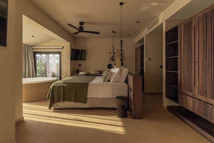 Room 19 of 90