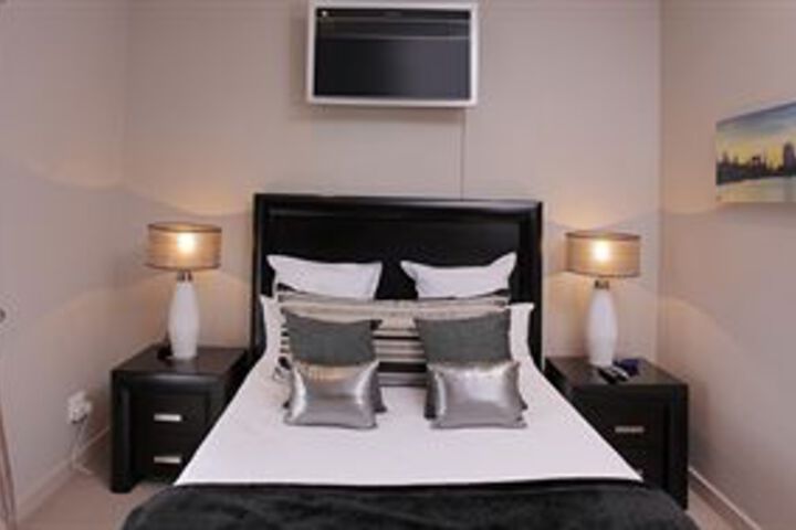 Room 8 of 21