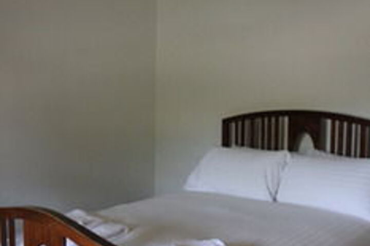 Room 5 of 20