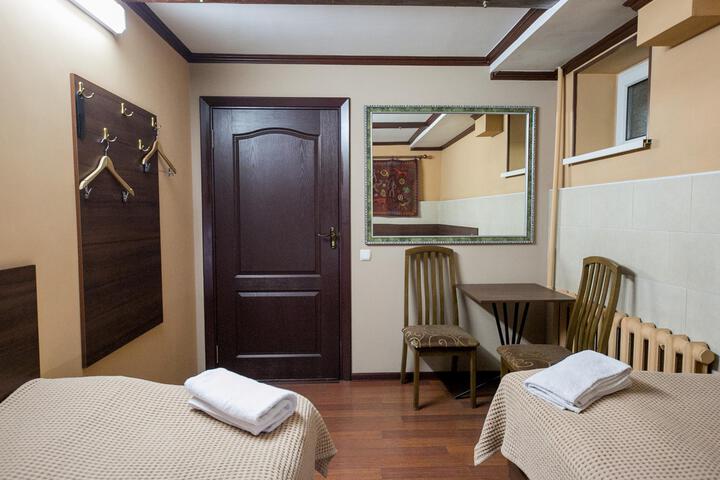 Room 68 of 79