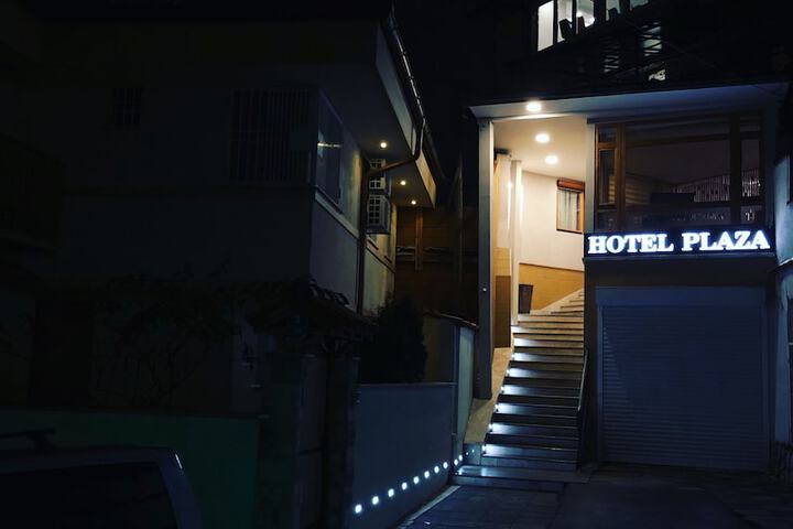 Hotel Plaza
