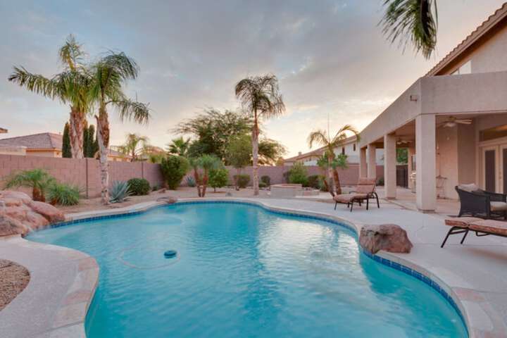 Pool 26 of 37