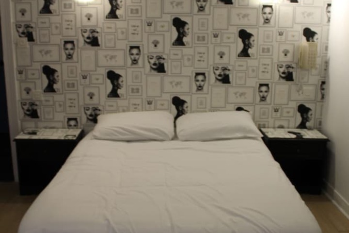 Room 12 of 31