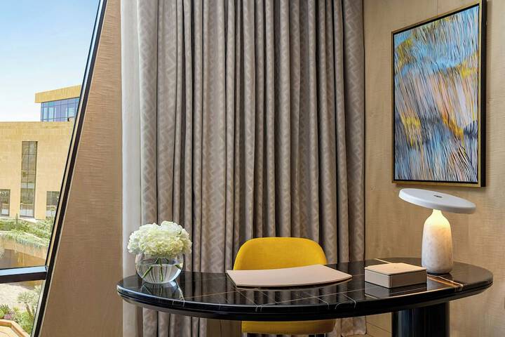 Room 21 of 110