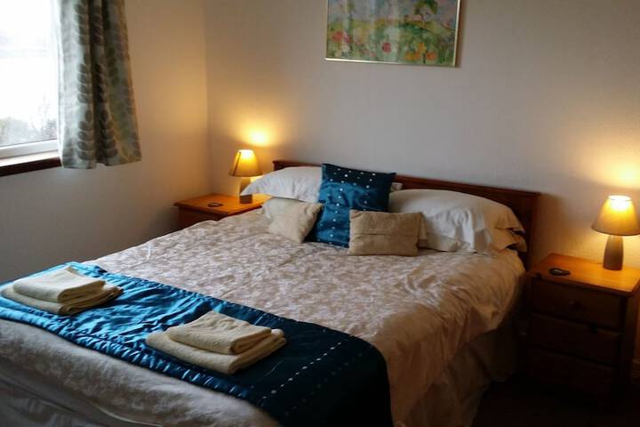 Room 3 of 10