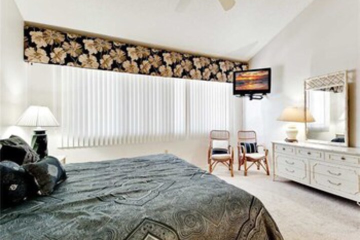 Room 28 of 33