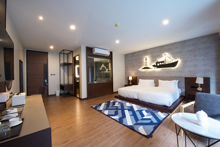 Room 39 of 201