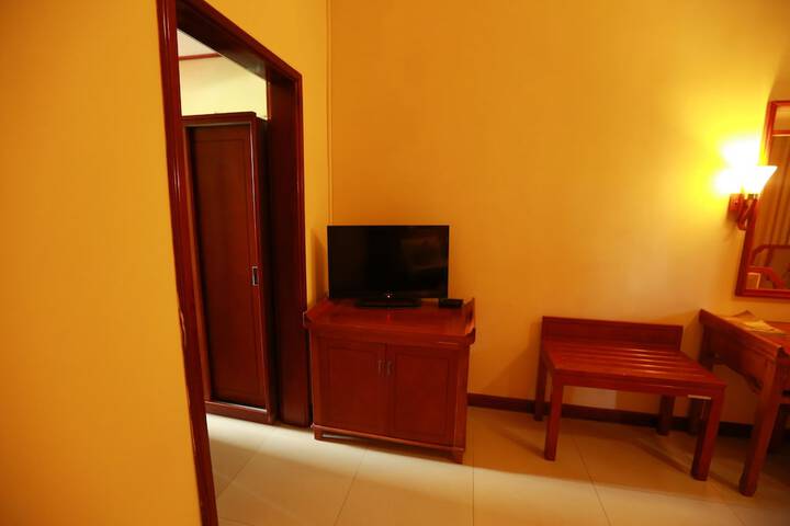 Room 10 of 61