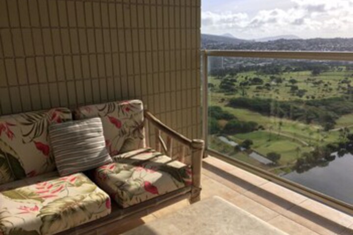 Terrace/Patio 2 of 10