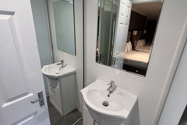 Room 43 of 52