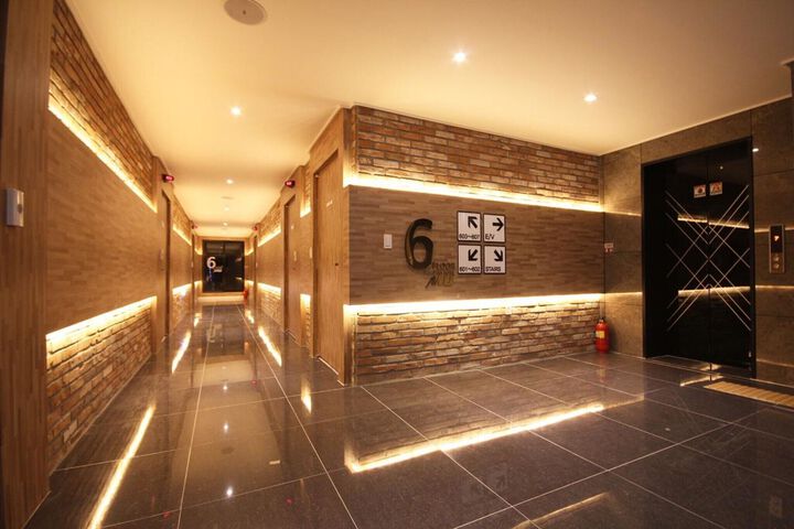 Hotel Interior 6 of 36