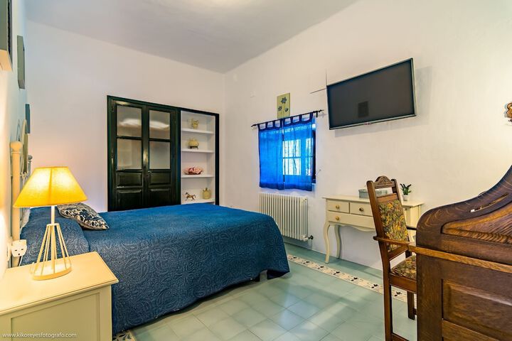Room 4 of 56