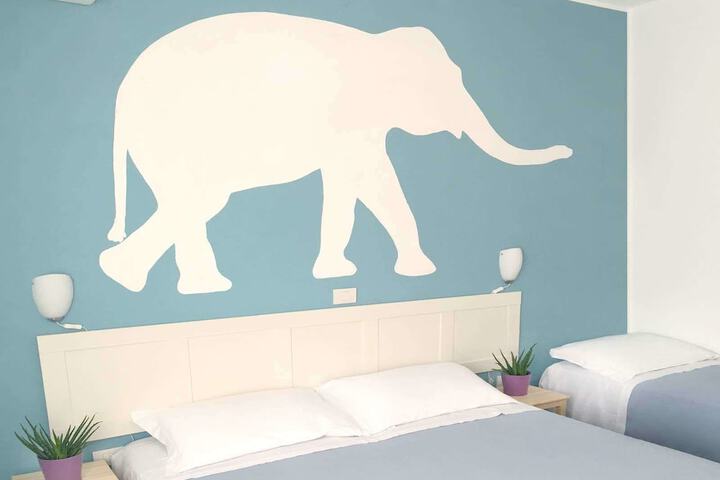 Room 3 of 14