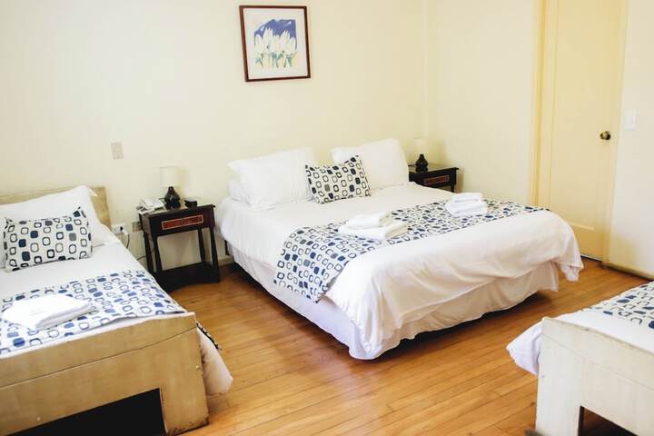 Room 7 of 35