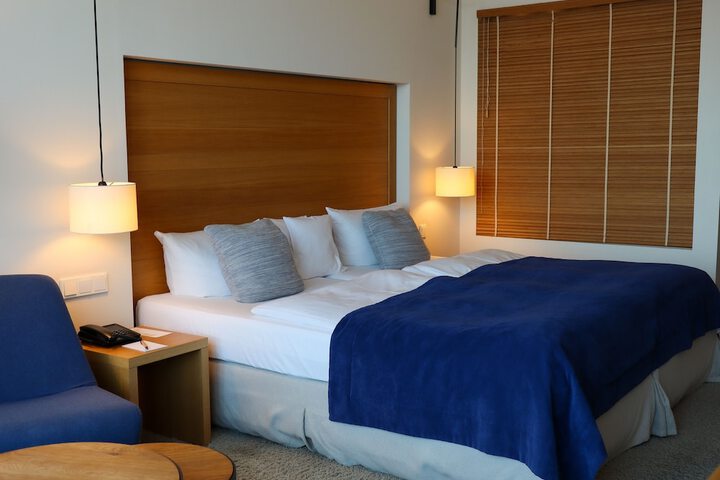 Room 35 of 112