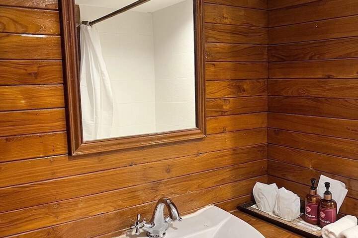 Clean Restrooms