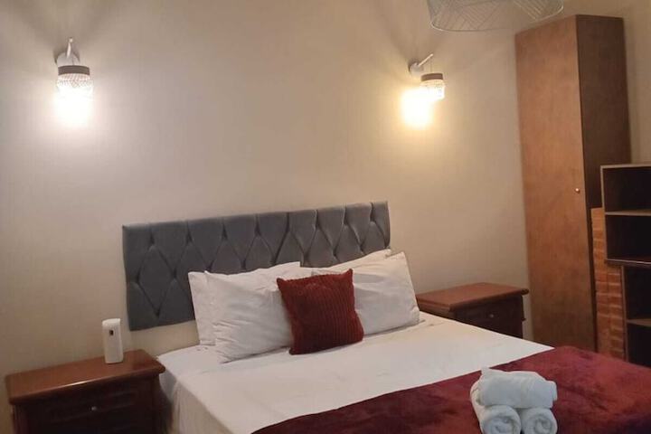 Room 9 of 92