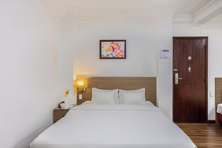 Room 11 of 49