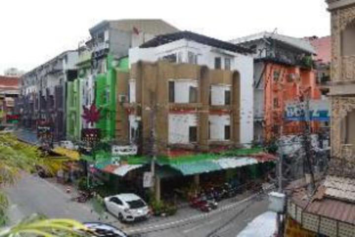 Penthouse Hotel