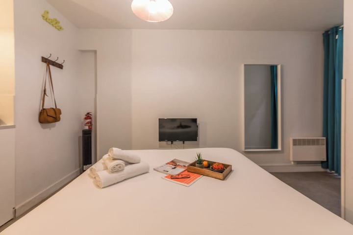 Room 15 of 60